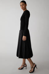 LONG SLEEVE OFF THE SHOULDER BUBBLE HEM MIDI DRESS